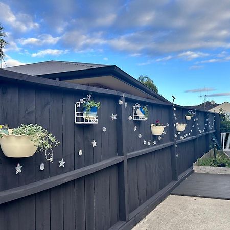 Home Away From Home Tauranga Exterior photo