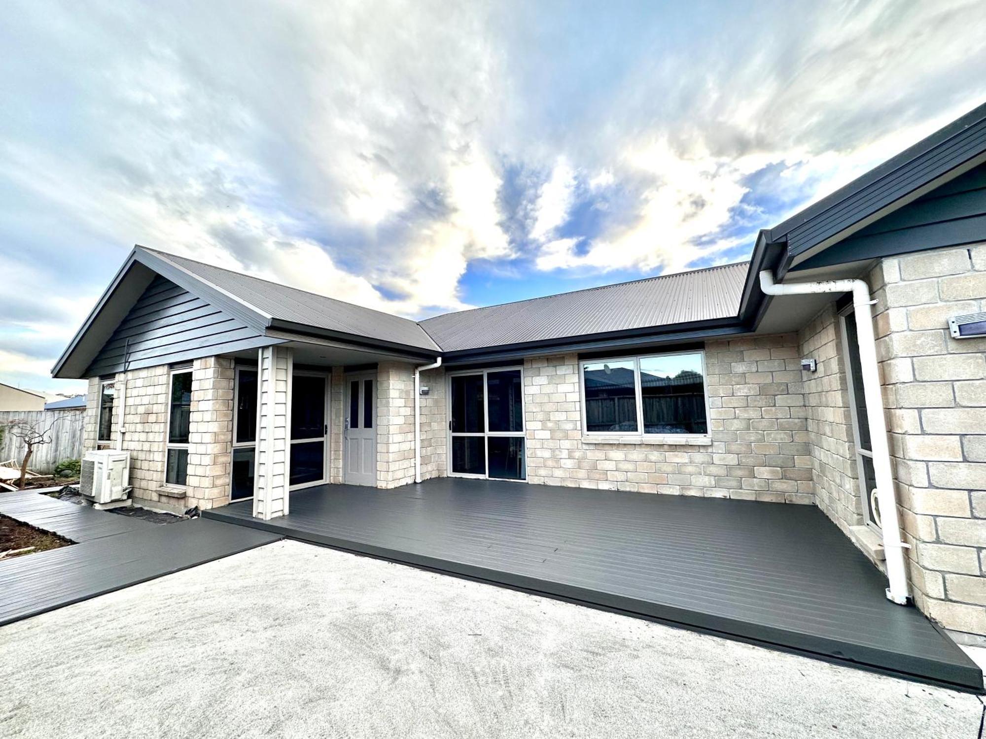 Home Away From Home Tauranga Exterior photo